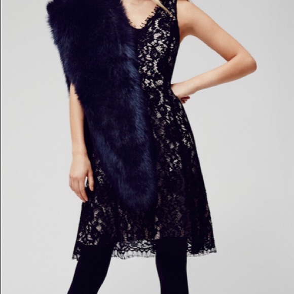 Loft Black and Nude Lace A-line V-neck Dress - Picture 2 of 7